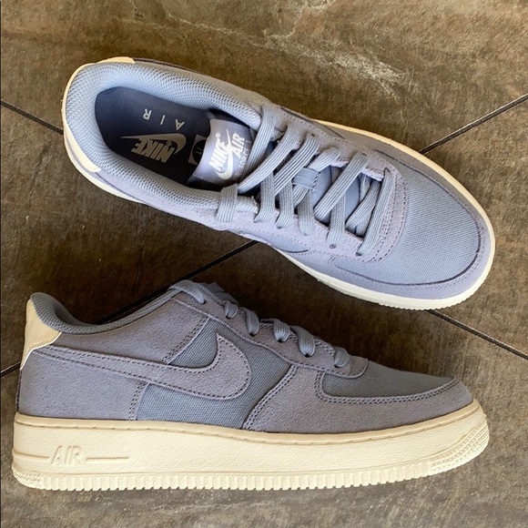 NIKE AIR FORCE 1 SURDE GS - Picture 14 of 16